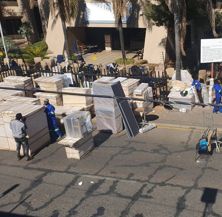 Office furniture relocation service in Pretoria business park