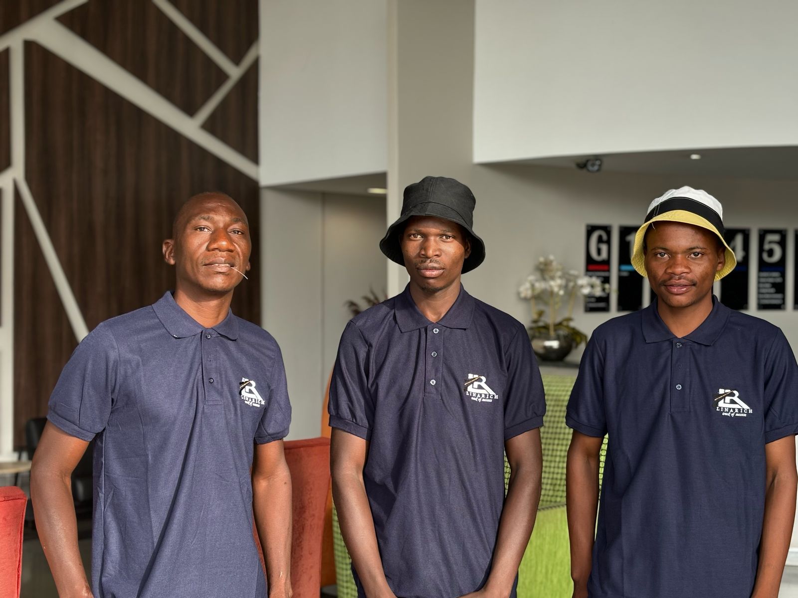 Professional Linarich Movers team